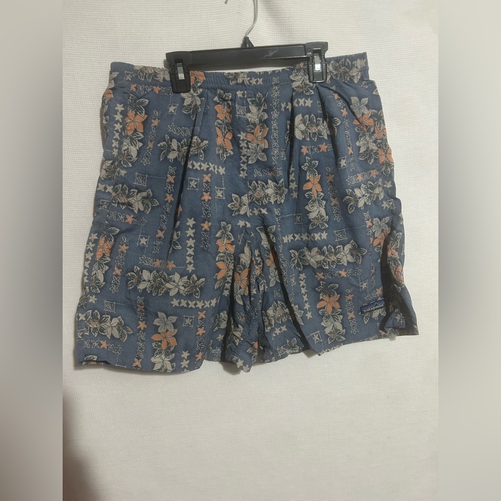 Men’s Patagonia swim trunks/shorts - Picture 2 of 9